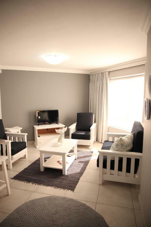 Mari-Amor Self-Catering Apartments Mossel Bay Ngoại thất bức ảnh