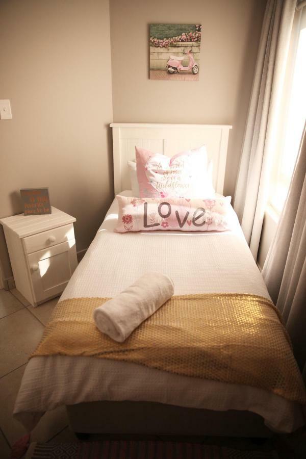 Mari-Amor Self-Catering Apartments Mossel Bay Ngoại thất bức ảnh