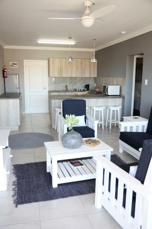 Mari-Amor Self-Catering Apartments Mossel Bay Ngoại thất bức ảnh