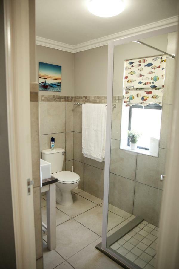 Mari-Amor Self-Catering Apartments Mossel Bay Ngoại thất bức ảnh