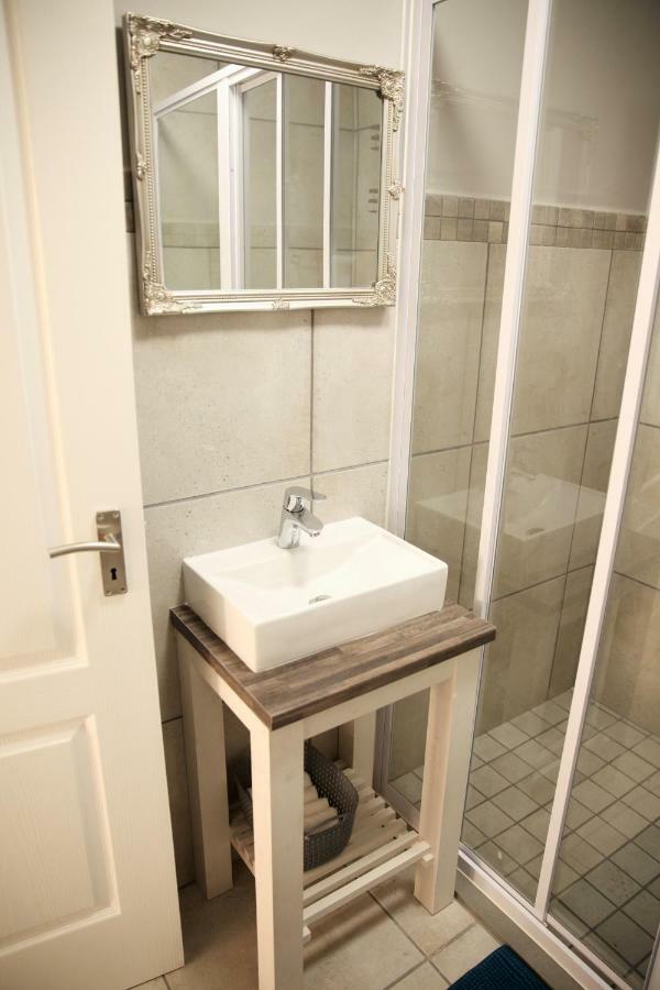 Mari-Amor Self-Catering Apartments Mossel Bay Ngoại thất bức ảnh